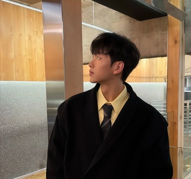 面奶横评：这两款爆款3秒起泡+24小时控油CQ9电子有限公司实测拆解！2026男士洗(图7)